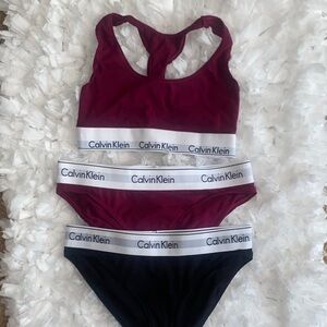 Calvin Klein Maroon and Black Intimate Set